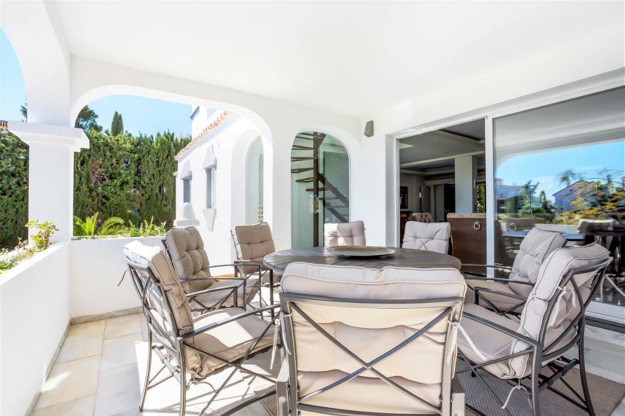 Luxury Villa Marbella With Nice Garden, Pool And Jacuzzi By Varenso Holidays Екстериор снимка