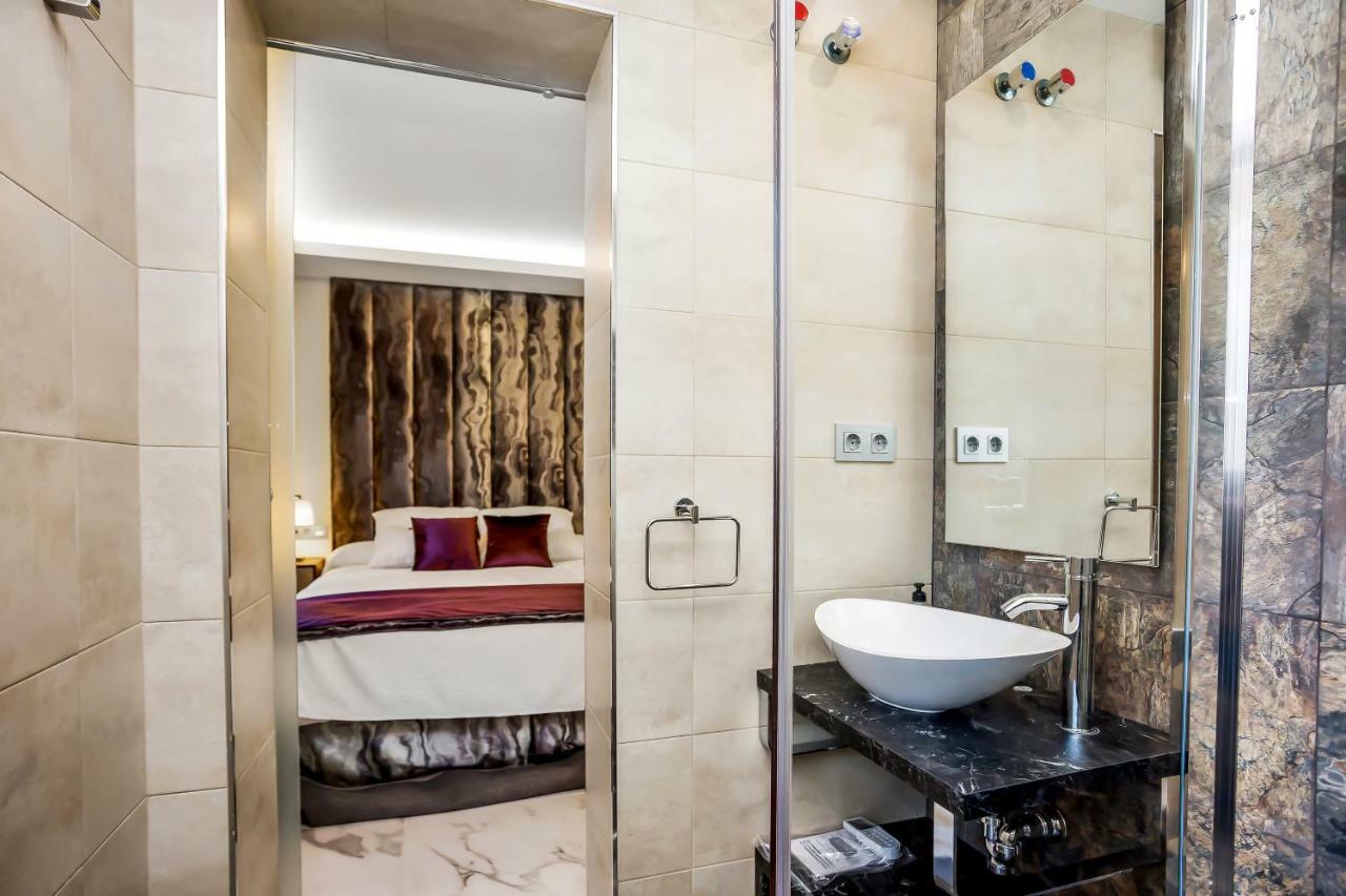 Luxury Villa Marbella With Nice Garden, Pool And Jacuzzi By Varenso Holidays Екстериор снимка