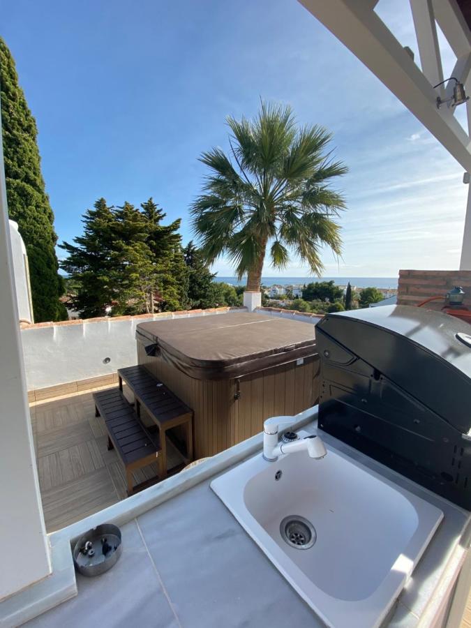Luxury Villa Marbella With Nice Garden, Pool And Jacuzzi By Varenso Holidays Екстериор снимка